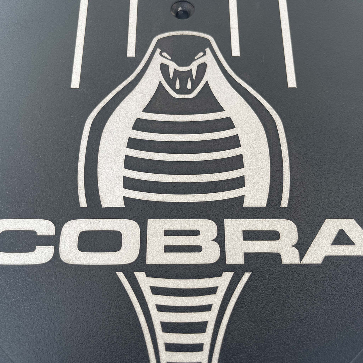 Shelby-cobra-black-15-inch-air