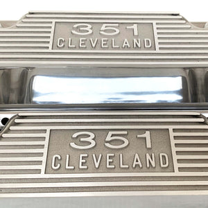 ansen, ford 351 cleveland valve covers, die cast logo, polished, close up view