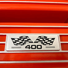 Load image into Gallery viewer, Small Block Chevy 400 Flag Logo Valve Covers &amp; 14&quot; Air Cleaner - Orange