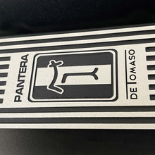 Load image into Gallery viewer, Ford 351 Cleveland - Pantera De Tomaso - Finned Valve Covers - Black