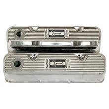 Load image into Gallery viewer, Ford 351 Cleveland - De Tomaso Pantera - Finned Valve Covers - Polished