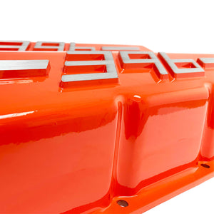 ansen usa, big block chevy 396 valve covers orange, close up view